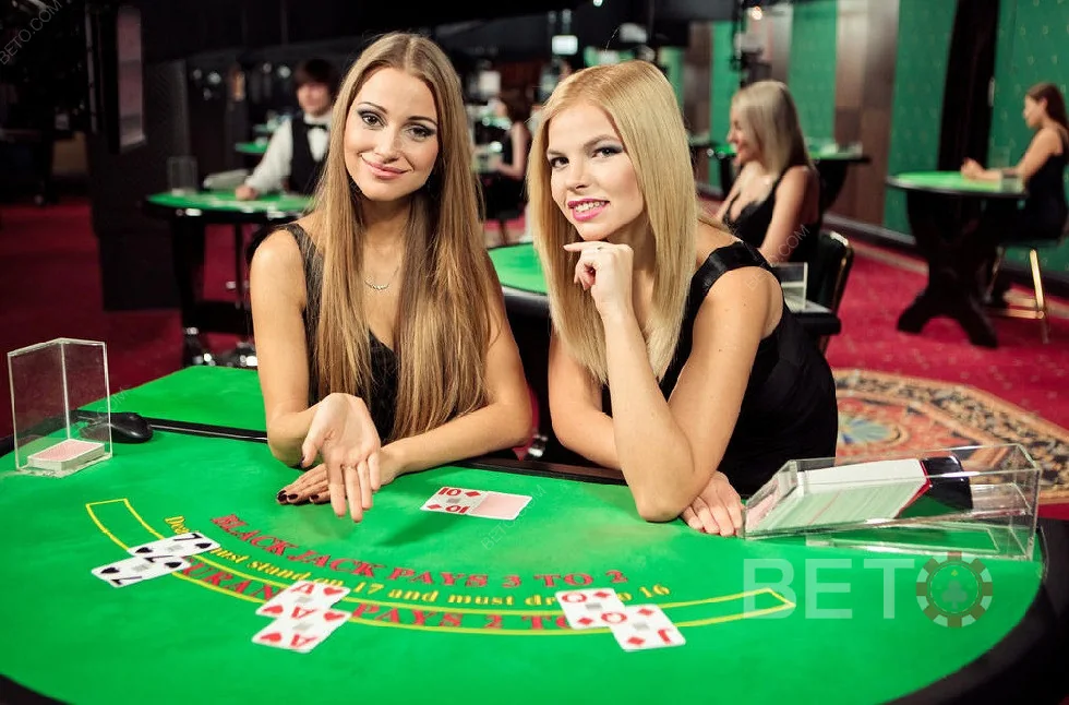 Meja dealer live dengan suasana studio permainan